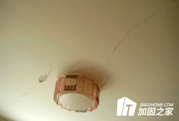 樓板開(kāi)裂原因分析，該如何防治樓板裂縫？