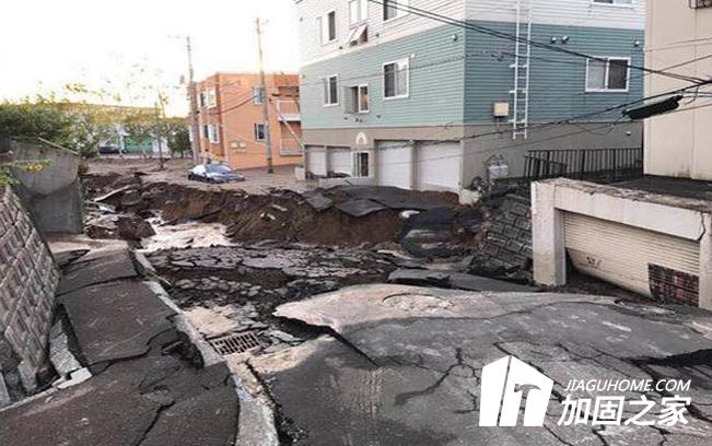 臺(tái)風(fēng)剛走地震又來，房屋做好抗震加固真的很有必要