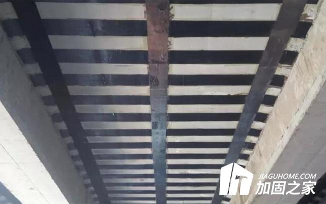 碳纖維板加固和碳布加固相比，有哪些優(yōu)勢?