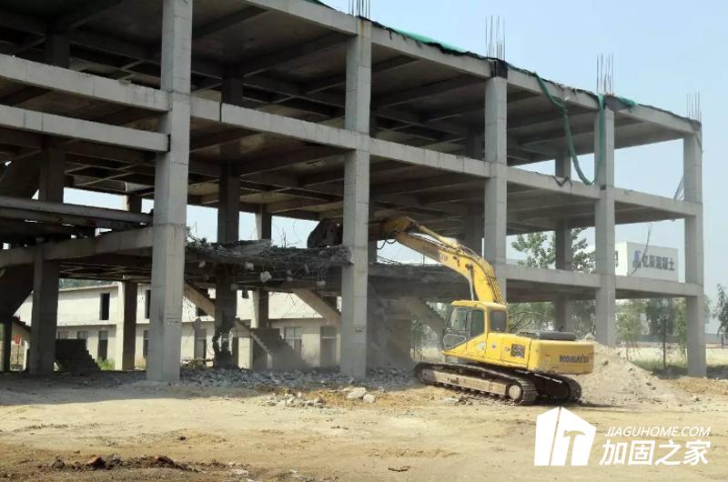 舊廠房改造，重建與違建值得關(guān)注