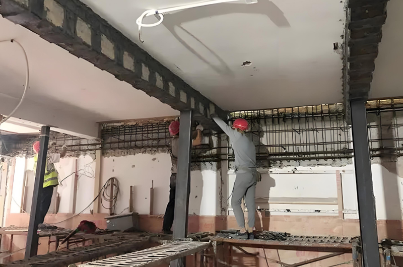 建筑物超負(fù)荷使用加固。